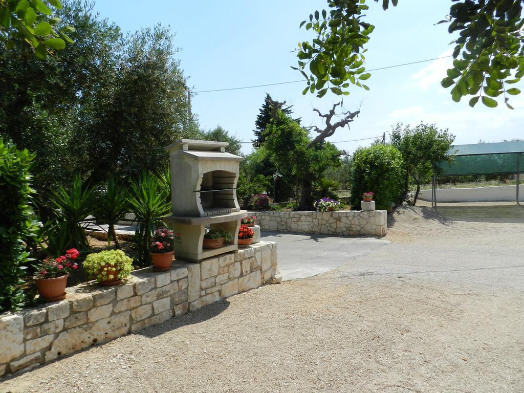 Pensjonat I Trulli Del Nonno Michele Alberobello Zewnętrze zdjęcie